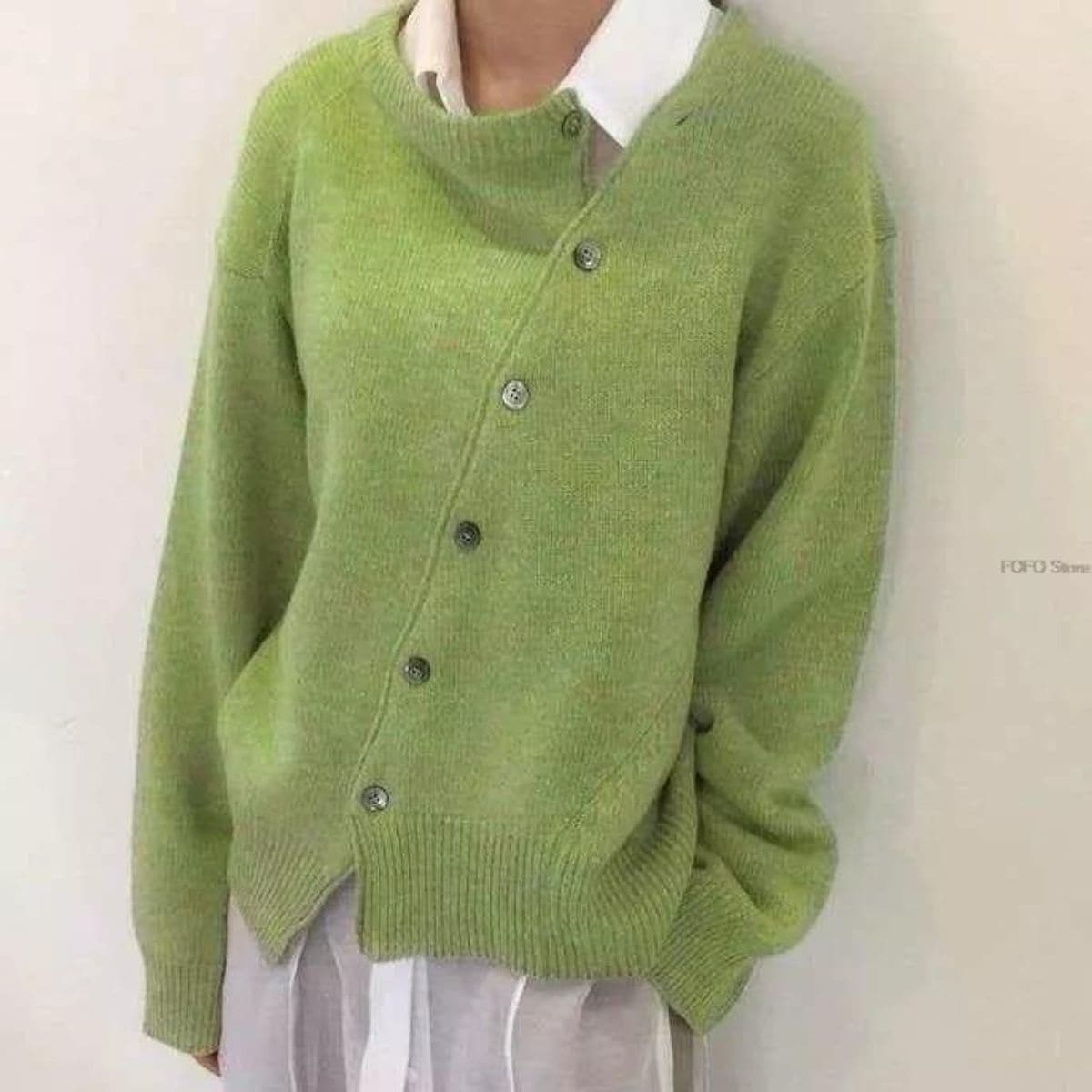 Women’s Sweater – Oversized Fit – Soft Knit Wool Feel – Button Front – Ribbed Trim