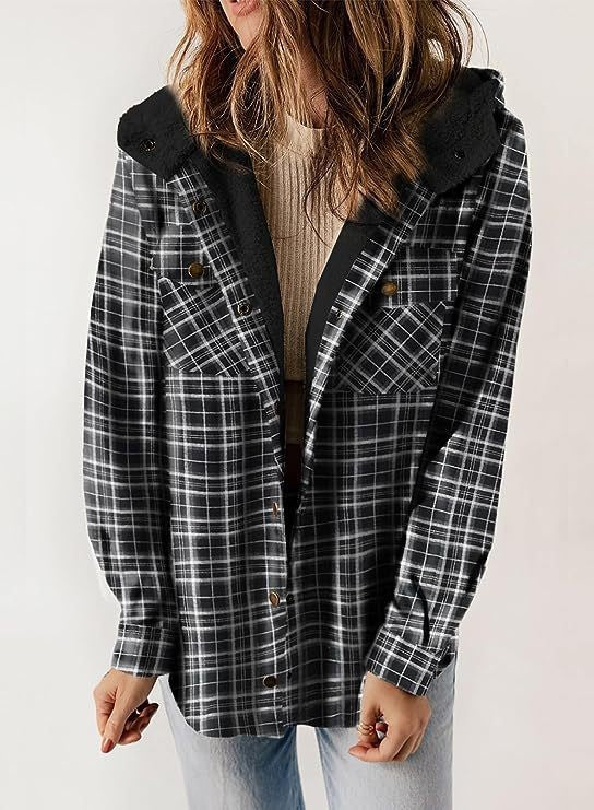 Women’s Jacket – Wool Blend – Relaxed Fit – Plaid Pattern – Hooded Button-Up