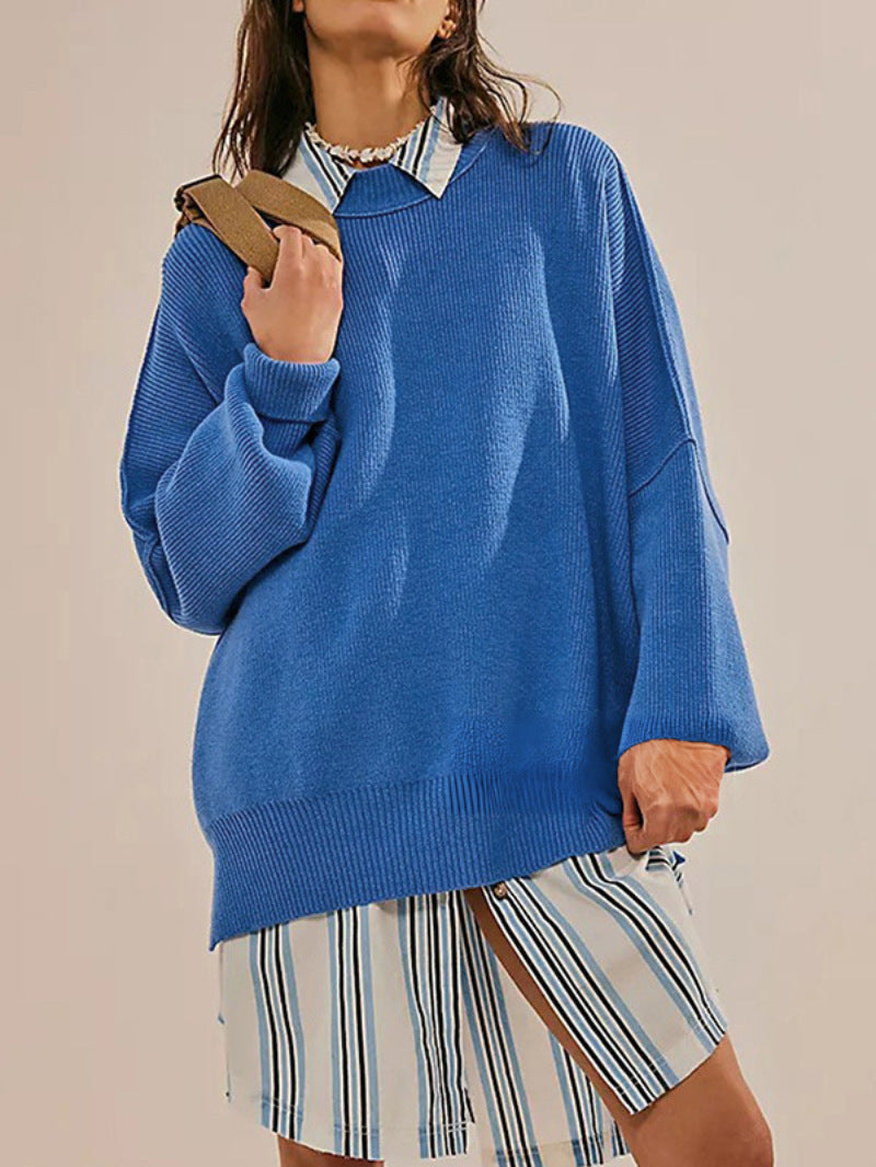 Women’s Pullover Knit Sweater – Oversized Fit – Textured Finish – Side Slits – Crew Neck