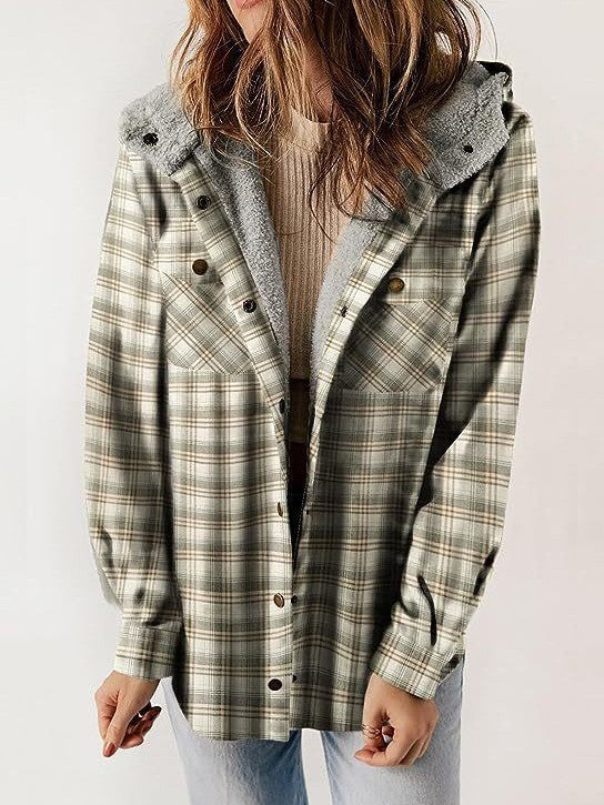 Women’s Jacket – Wool Blend – Relaxed Fit – Plaid Pattern – Hooded Button-Up