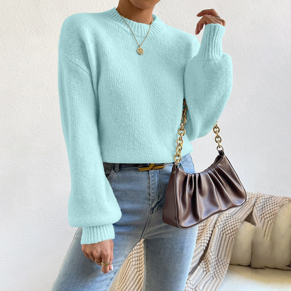 Women’s Knit Sweater – Relaxed Fit – Soft Texture – Crew Neck – Ribbed Cuffs