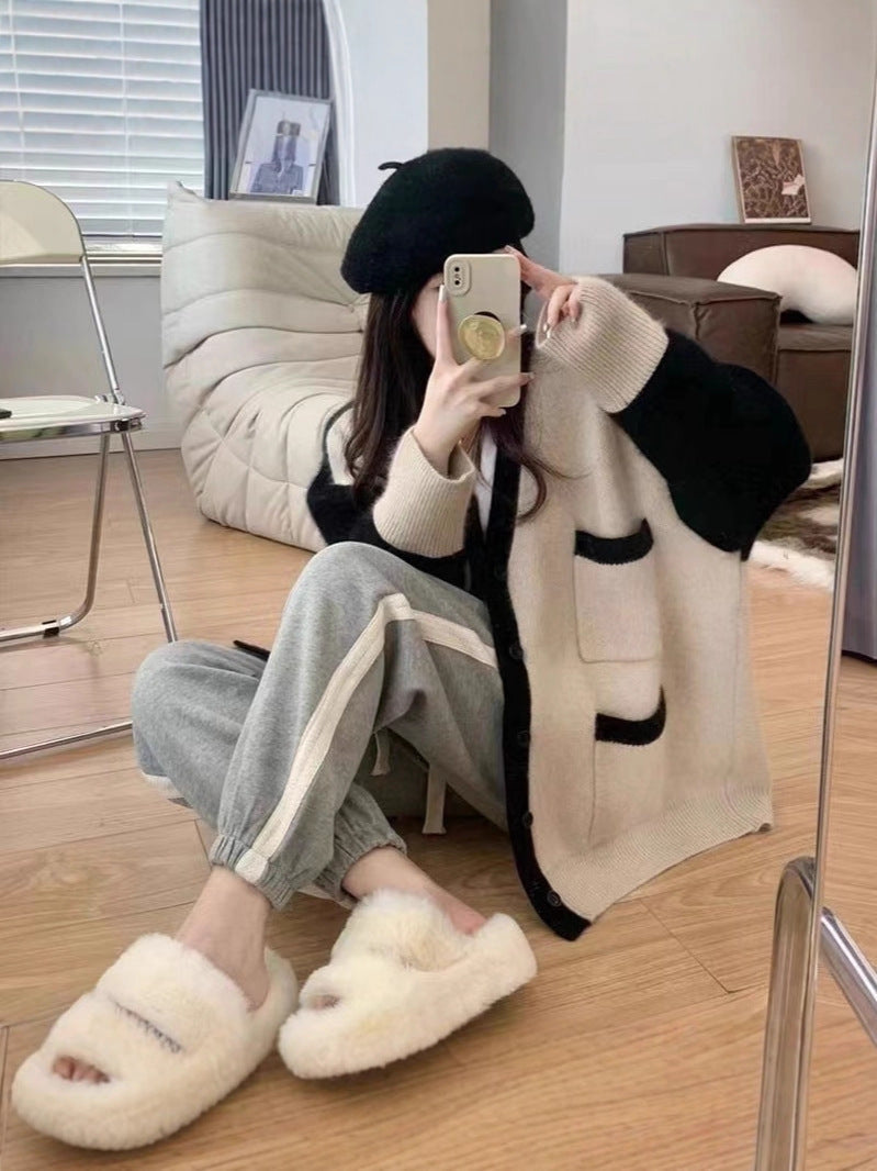Women’s Cardigan Sweater – Oversized Fit – Knitted Wool Feel – Button Front – Pockets