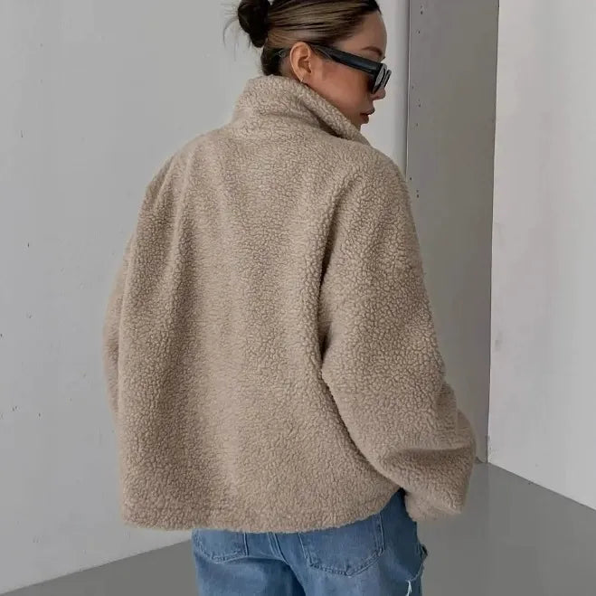 Women’s Jacket – Oversized Sherpa Fleece – Relaxed Fit – Zipper Front – Stand Collar