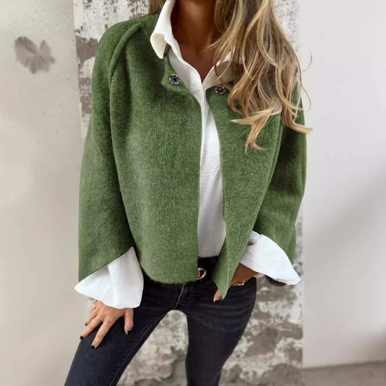 Women’s Short Coat – Oversized Fit – Soft Knit – Collarless Open Front – Long Sleeve