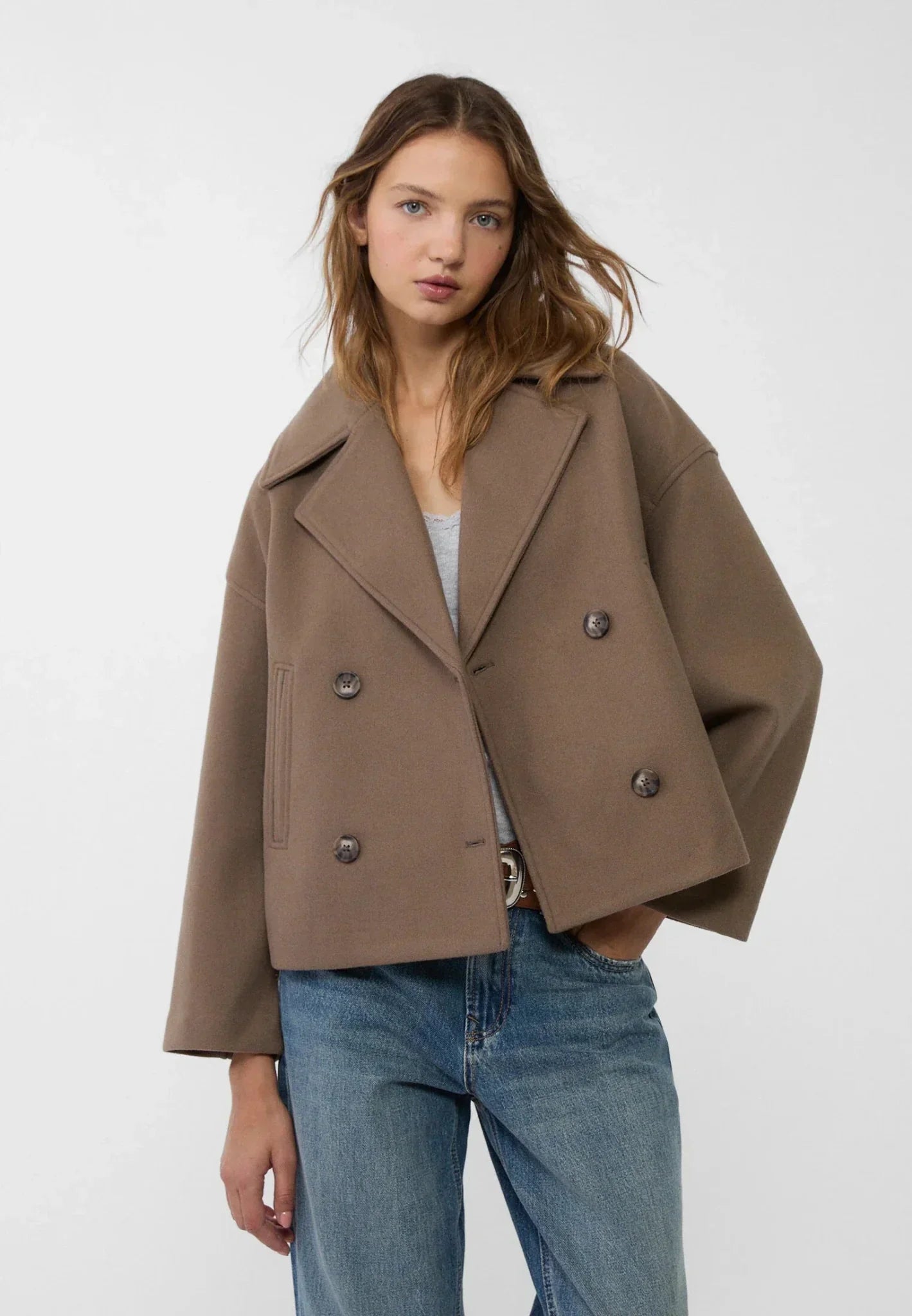 Women’s Double-Breasted Jacket – Wool Look – Oversized Fit – Cropped Structured Style