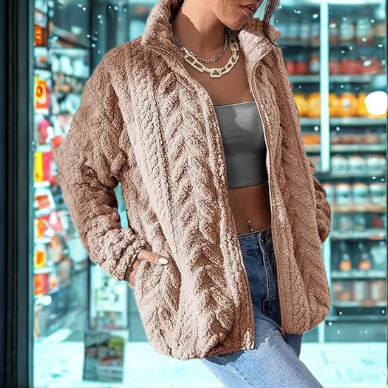Women’s Zip-Up Coat – Oversized Fit – Textured Sherpa Fleece – Stand Collar – Inseam Pockets