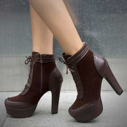 Women’s Ankle Boots – Faux Leather – Wingtip Brogue – Chunky Heel – Lace-Up Zip Closure