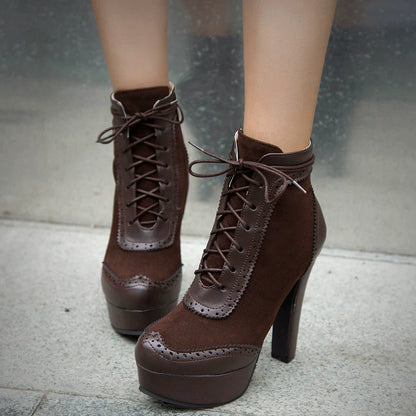 Women’s Ankle Boots – Faux Leather – Wingtip Brogue – Chunky Heel – Lace-Up Zip Closure