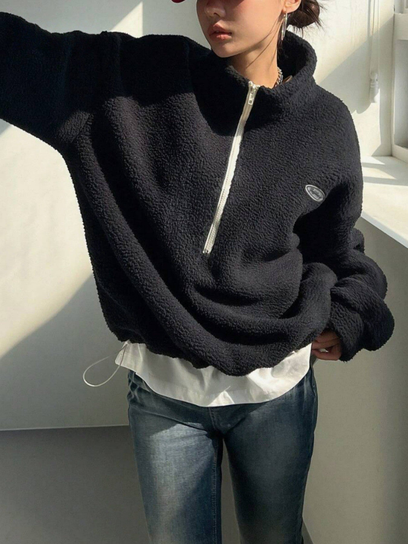 Women’s Pullover Sweatshirt – Plush Fleece – Oversized Fit – Mock Neck Half Zip