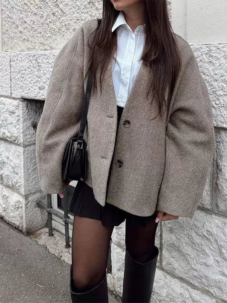 Women’s Short Wool-Like Jacket – Boxy Fit – V-Neck – Wide Sleeves – Coat-Inspired Design