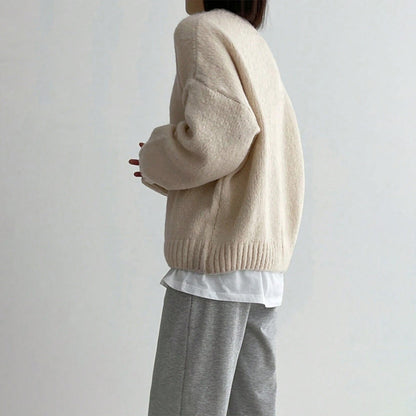 Women’s Pullover Sweater – Oversized Fit – Wool Knit – Crew Neck – Ribbed Trim