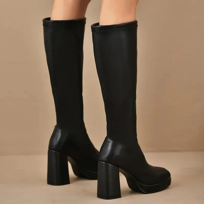 Women’s Knee-High Boots – Stretch Fit – Faux Leather – Block Heel – Square Toe