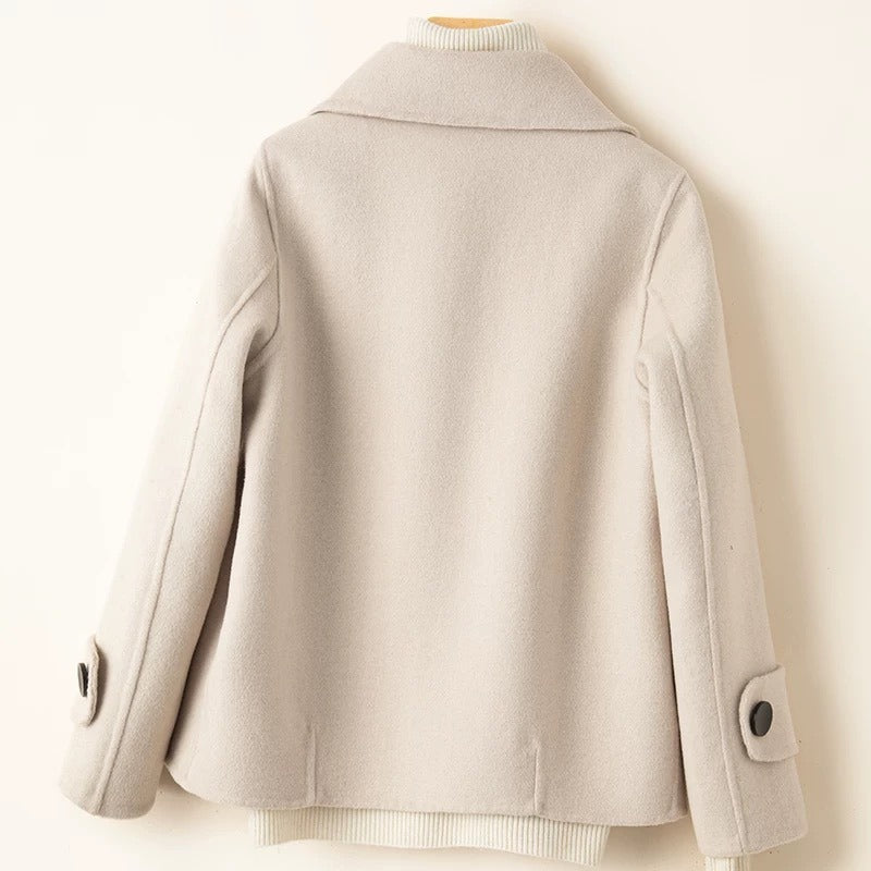 Women’s Short Coat – Wool Blend – Tailored Fit – Double-Breasted – Notched Lapel