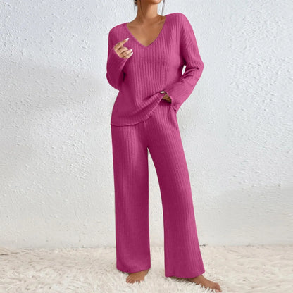 Women’s Lounge Set – Ribbed Knit – Relaxed Fit – V-Neck Top – Wide-Leg Pants