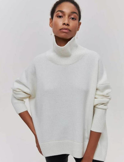 Women’s Turtleneck Knit Top – Oversized Fit – Cropped Length – Wool Blend – Ribbed Hem