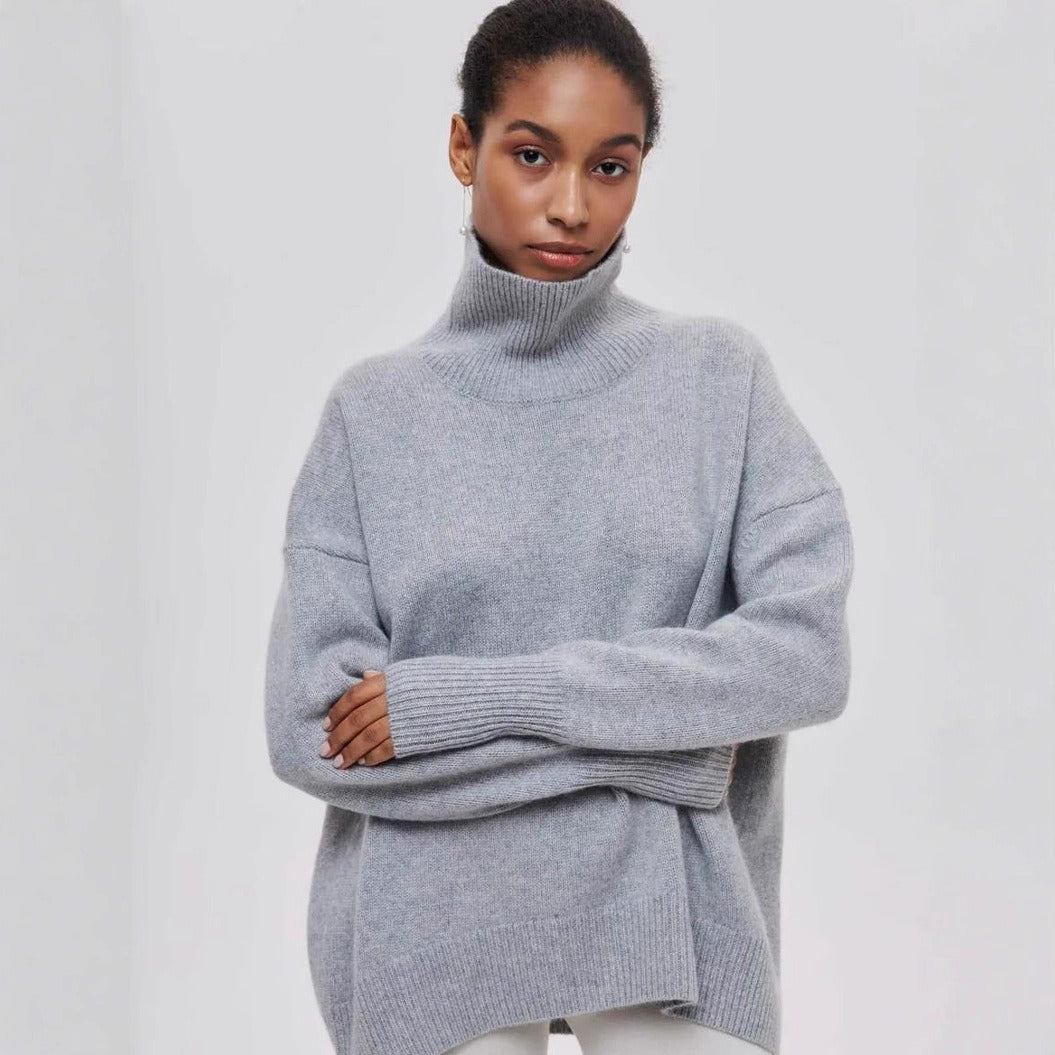 Women’s Turtleneck Knit Top – Oversized Fit – Cropped Length – Wool Blend – Ribbed Hem